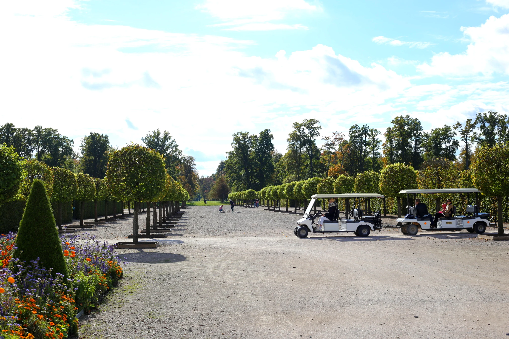 Rundāle Palace garden avenue in Latvia