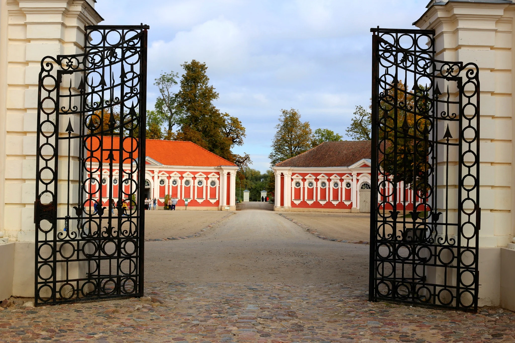 Rundāle Palace tour from Riga